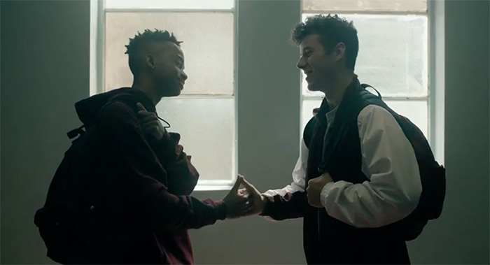 Rapper Logic lança vídeo sobre homofobia