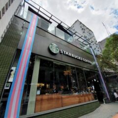 Starbucks Brasil realiza campanha interna para retificação de nomes de funcionários Trans